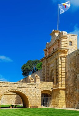 Malta 'nın sessiz şehri Mdina' ya giriş