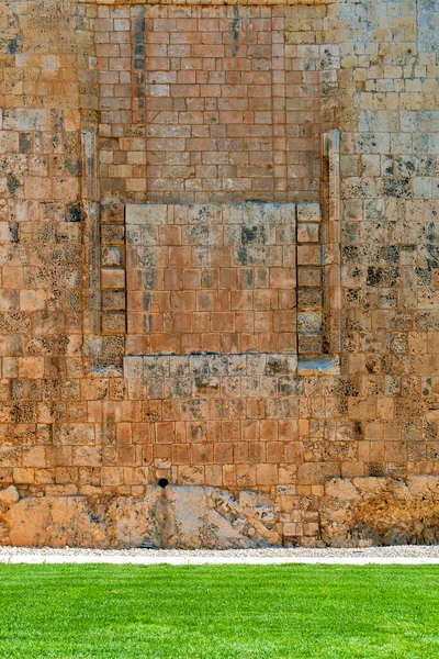 Malta Daki Duvarlarla Çevrili Mdina Kentinin Orijinal Asma Köprü Girişi — Stok fotoğraf