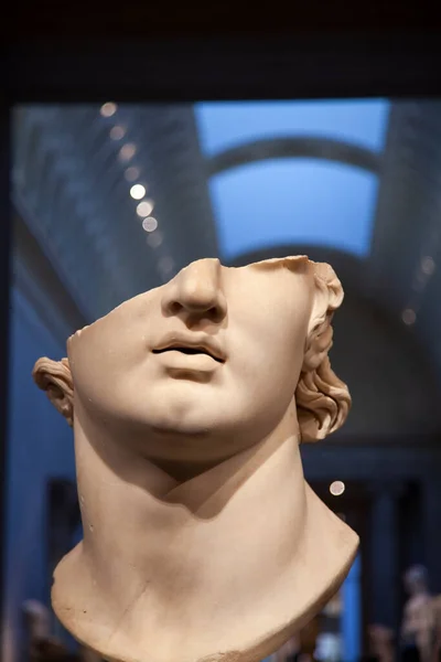 Fragmentary Colossal Head Youth Met Museum Nyc — Stock Photo, Image