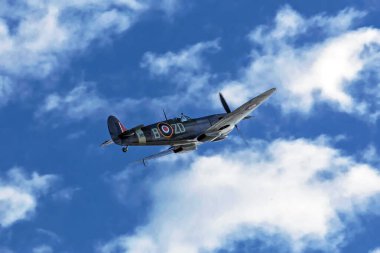 LUQA, MALTA - SEP 29 - Supermarine Spitfire 29 Eylül 2012 tarihinde Malta Uluslararası Hava Gösterisi 'nin 20.