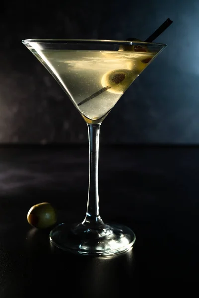 Moody Picture Dirty Martini Olives — Stock Photo, Image
