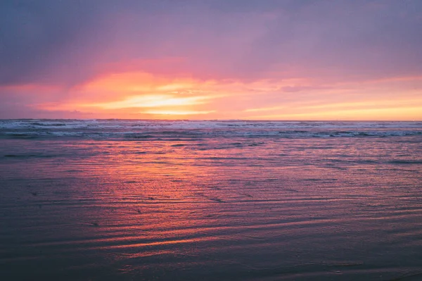 Oregon Sahilinde Renkli Gün Batımı — Stok fotoğraf