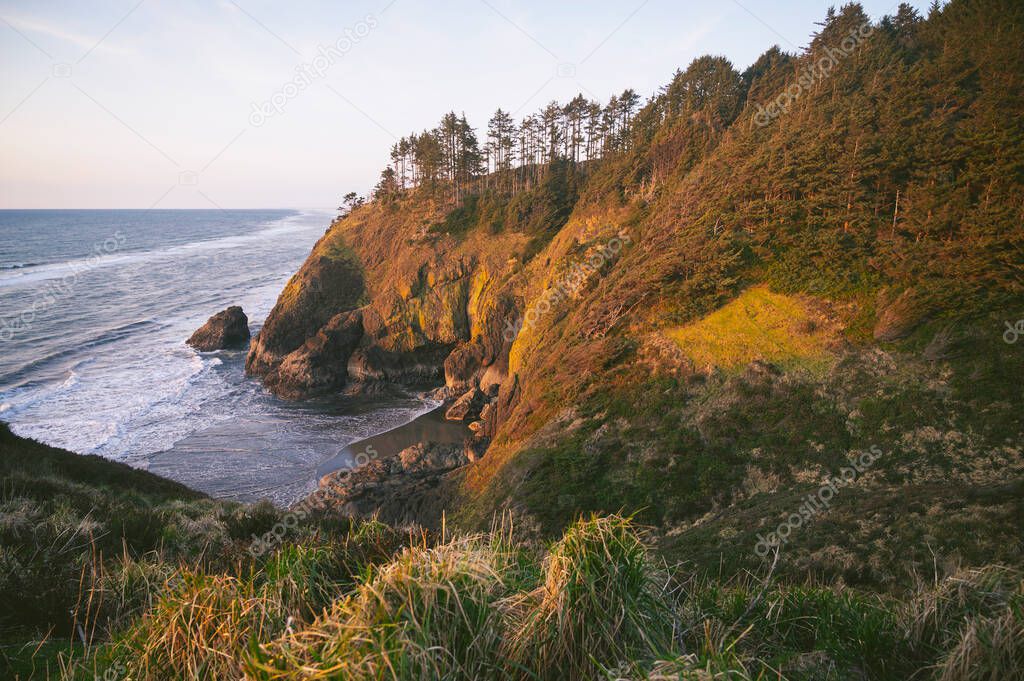 The coastline at Cape Disappointment State Park at sunset