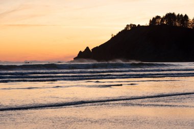 Sunset at Short Sands beach on the Oregon coast clipart