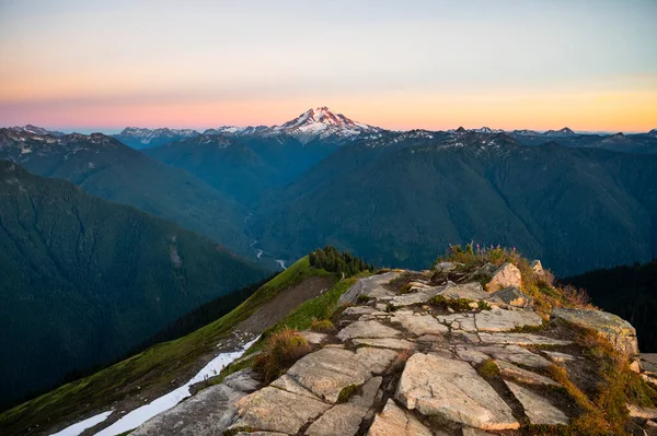 Glacier Peak View Green Mountain Dans Les Cascades Nord — Photo