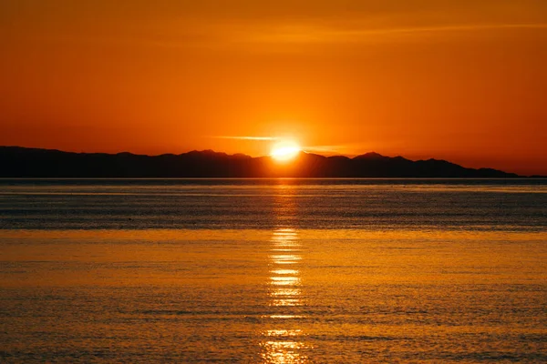 Vista Distância Pôr Sol Sobre Montanhas Olímpicas — Fotografia de Stock