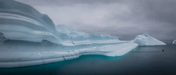 Icebergs Flotando Mar Desde Punto Vista Aéreo Vista Panorámica —  Fotos de Stock