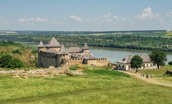 Khotyn Ucrânia 2021 Fortaleza Khotyn Região Chernivtsi Ucrânia Dia Ensolarado — Fotografia de Stock