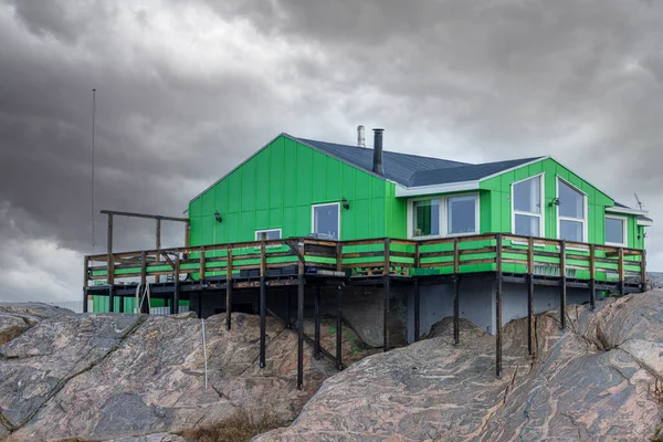 北極点にある小さな木造の家です — ストック写真