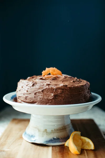 Vertical Shot Chocolate Cake Navy Background — Stock Photo, Image