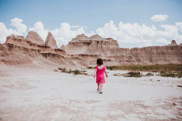 Toddler Girl Pink Dress Walking Badlands National Park — Stock Photo, Image