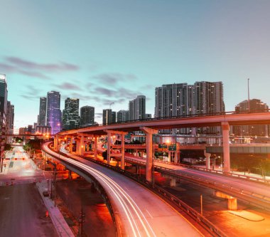 Sunrise Road City Miami Skyline Caddesi