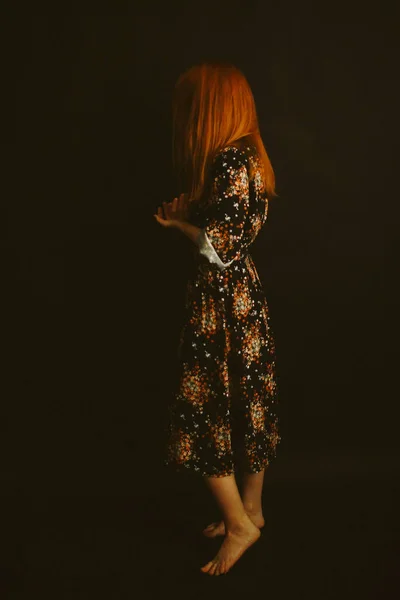 Kolor Abstrakcyjny Portret Dziewczyny Tancerka — Zdjęcie stockowe