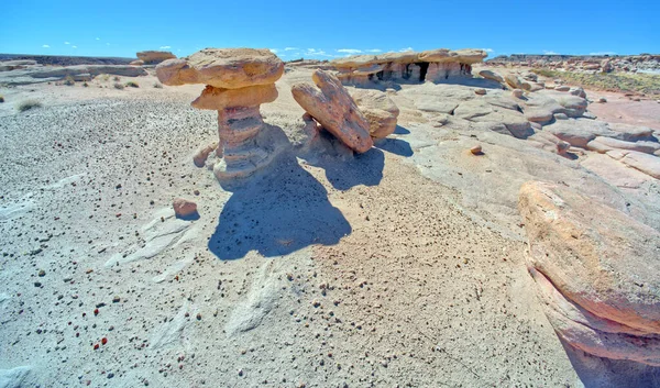 Rock Formáció Ördög Játszóterén Petrified Forest Nemzeti Parkban Amely Hasonlít — Stock Fotó