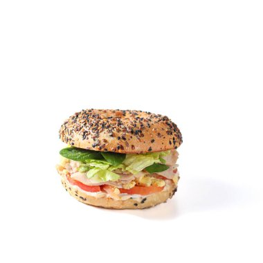 Beyaz arka plan üzerinde izole domates sandviç