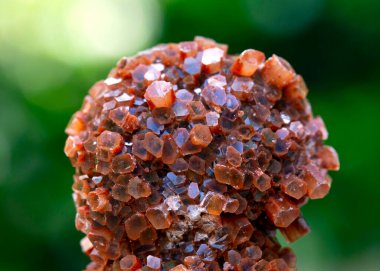 aragonit mineral numunesi kaya jeoloji mücevheri kristali