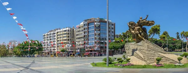 Antalya Turcja 2021 Plac Republiki Antalyi Turcja Słoneczny Letni Dzień — Zdjęcie stockowe