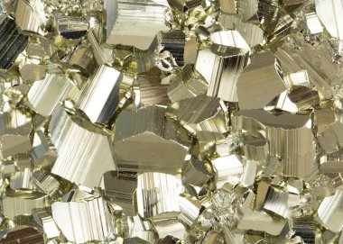 pyrite mineral numunesi kaya jeoloji mücevheri kristali