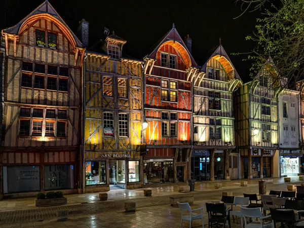 Éjszakai Kilátás Régi Francia Város Troyes Barátságos Öreg Fás Város — Stock Fotó