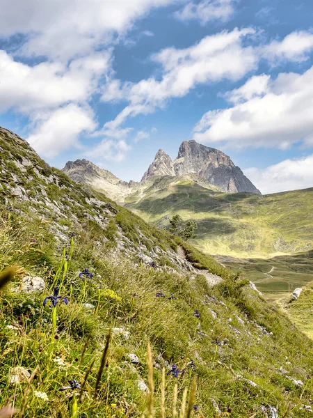 Ordesa Tal Landschaft Wasserfälle Pferdeschwanz Verlorener Berg — Stockfoto