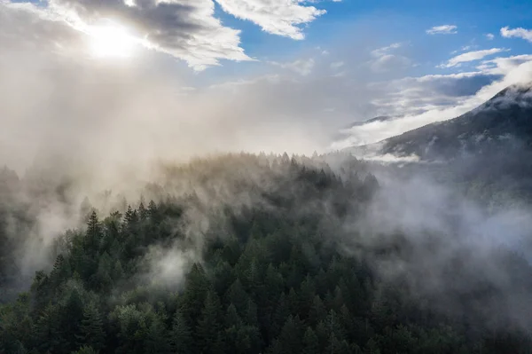 Flying Drone Beautiful Misty Mountains Central Washington Enroute Leavenworth — Stock Photo, Image