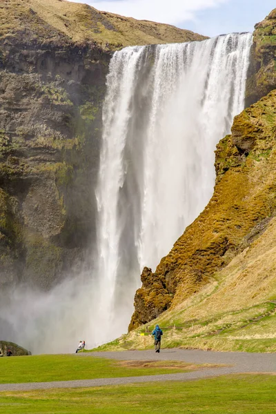 Seljalandsfoss Βρίσκεται Στη Νότια Περιφέρεια Της Ισλανδίας — Φωτογραφία Αρχείου