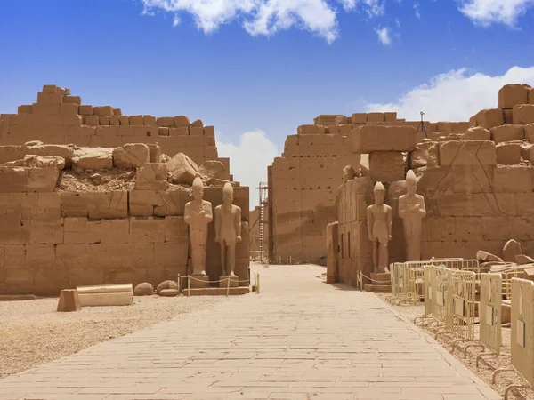 Templo Karnak Luxor Con Sus Maravillosas Esculturas Antigüedades —  Fotos de Stock