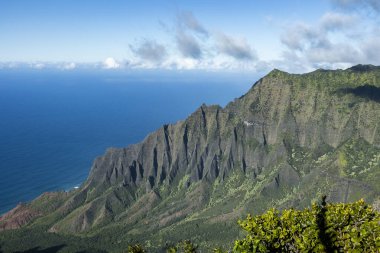 Na Pali Sahil Hattı 'nın manzarası