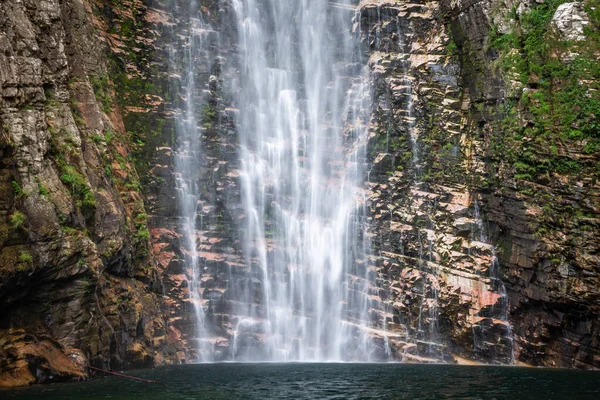 Beautiful View Big Wild Rocky Waterfall Green Area Chapada Dos — Stok fotoğraf