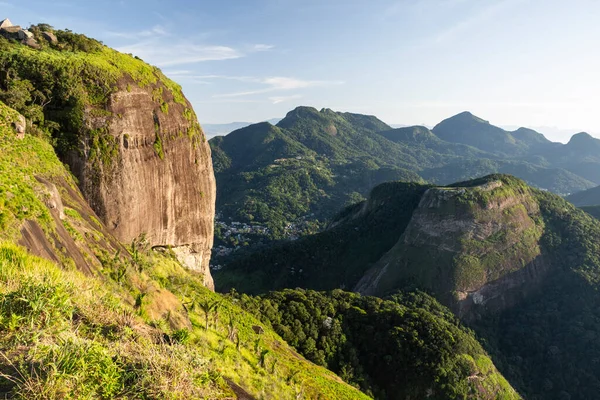 Belle Vue Sommet Rocheux Forêt Tropicale Verte Pedra Gavea Parc — Photo