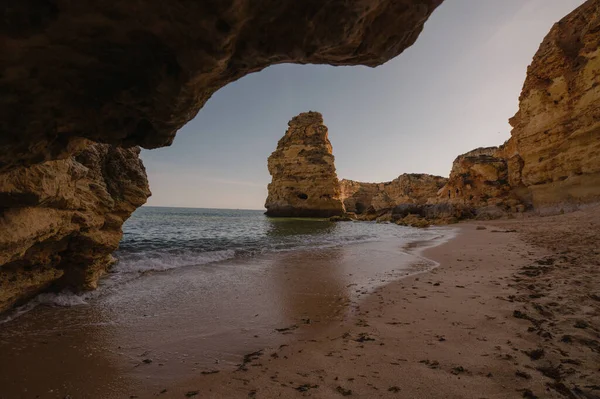 Bela Praia Marina Algarve Portugal — Fotografia de Stock