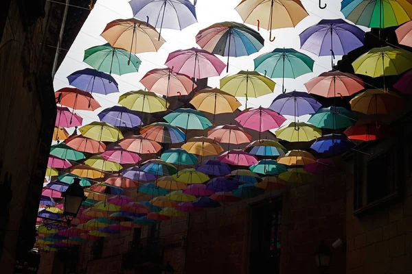 Colourful Umbrellas Hanging Picturesque Street City — Fotografia de Stock