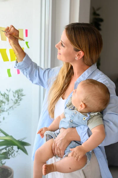 Creative Business Woman Working Home Baby — Fotografia de Stock