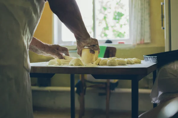 Old Woman Making Dough Balls Patties Flour Kitchen Table — ストック写真