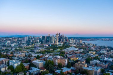 Seattle, Washington skyline at sunset