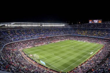 Barcelona 'daki Camp Nou' da oynanan futbol maçı, F.C.Barcelona Stadyumu.