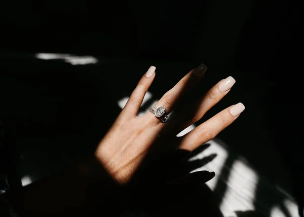 Wedding Ring Interesting Light — Stock Photo, Image