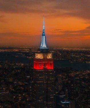 Günbatımında şehir silueti Güzel renkler New York