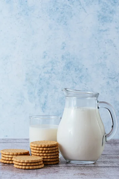 Milk Decanter Glass Cookies — Stock Photo, Image