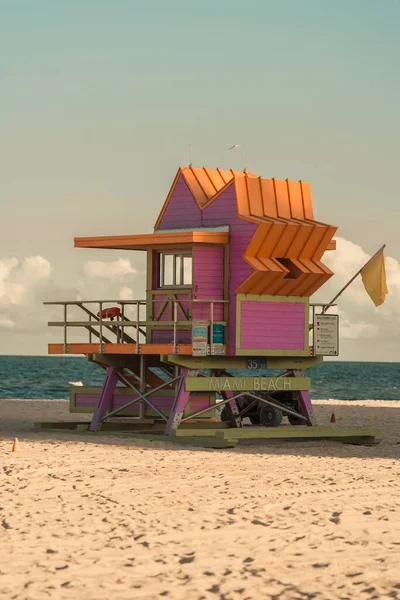 Rettungsschwimmerhütte Strand Miami Usa Florida — Stockfoto