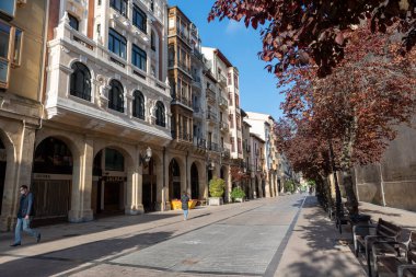 La Rioja, İspanya 'da, Logono' nun sabahları sokaklar.