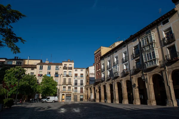 Logrono スペイン 2021年4月23日 スペイン リオハのロゴノ朝の通り 2021年春のCovi19時間 — ストック写真