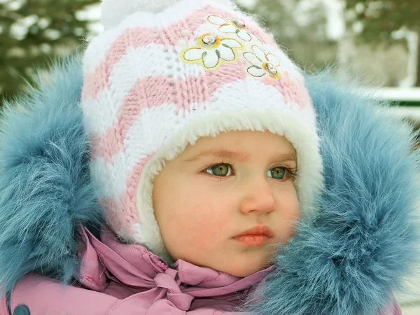 Baby in the winter time — Stock Photo, Image