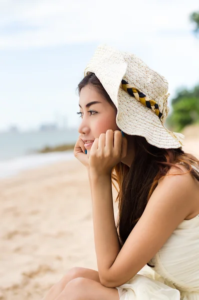 Sulla spiaggia — Foto Stock