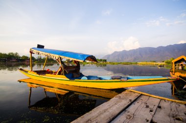 shikara tekne