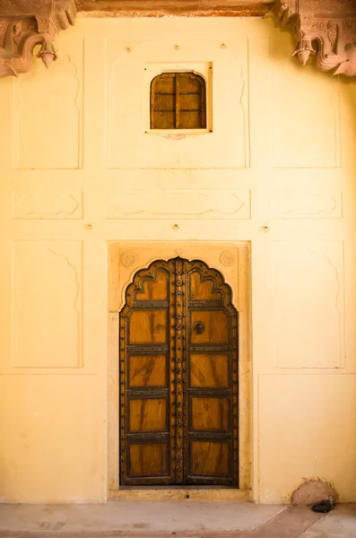 Indian door — Stock Photo, Image