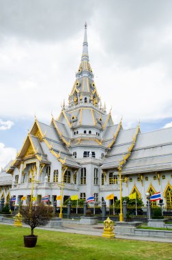 WAT sothorn wararam