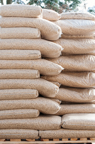 Пайн-Пеллетс-биомасса
