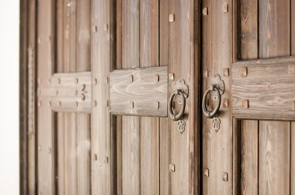 Oude houten deur — Stockfoto