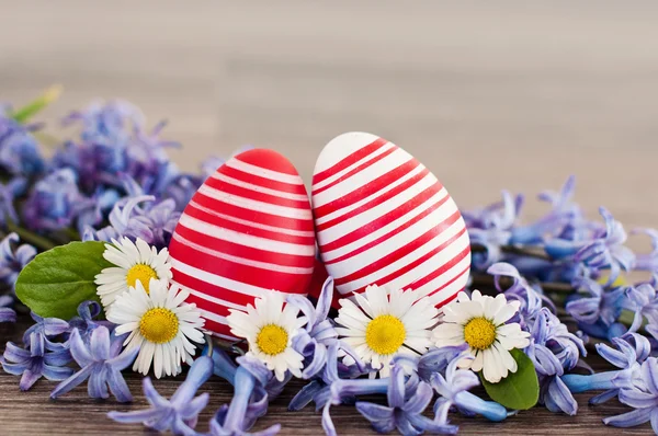 Huevos de Pascua coloreados —  Fotos de Stock